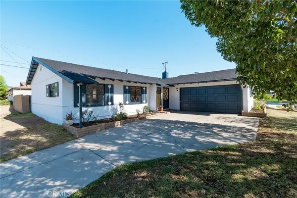 2101 Muir Way
