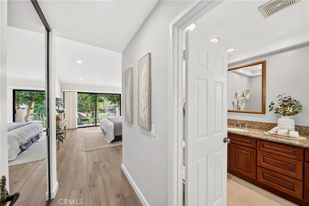636 Colonial Circle
