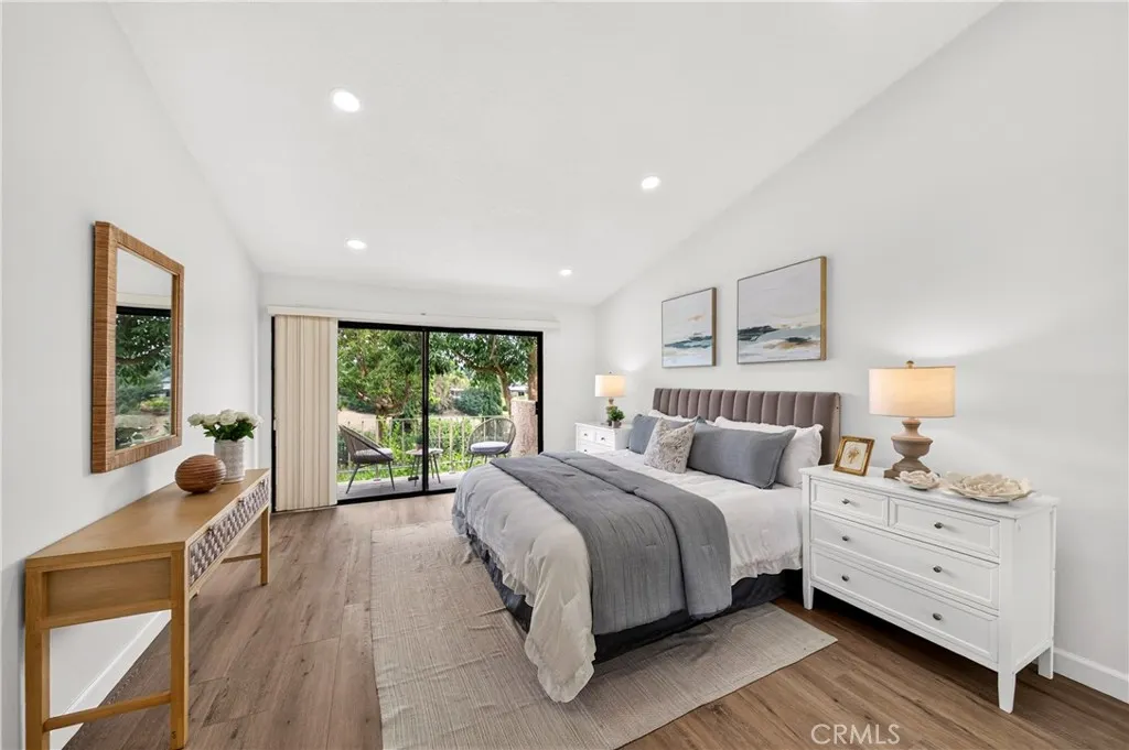 636 Colonial Circle