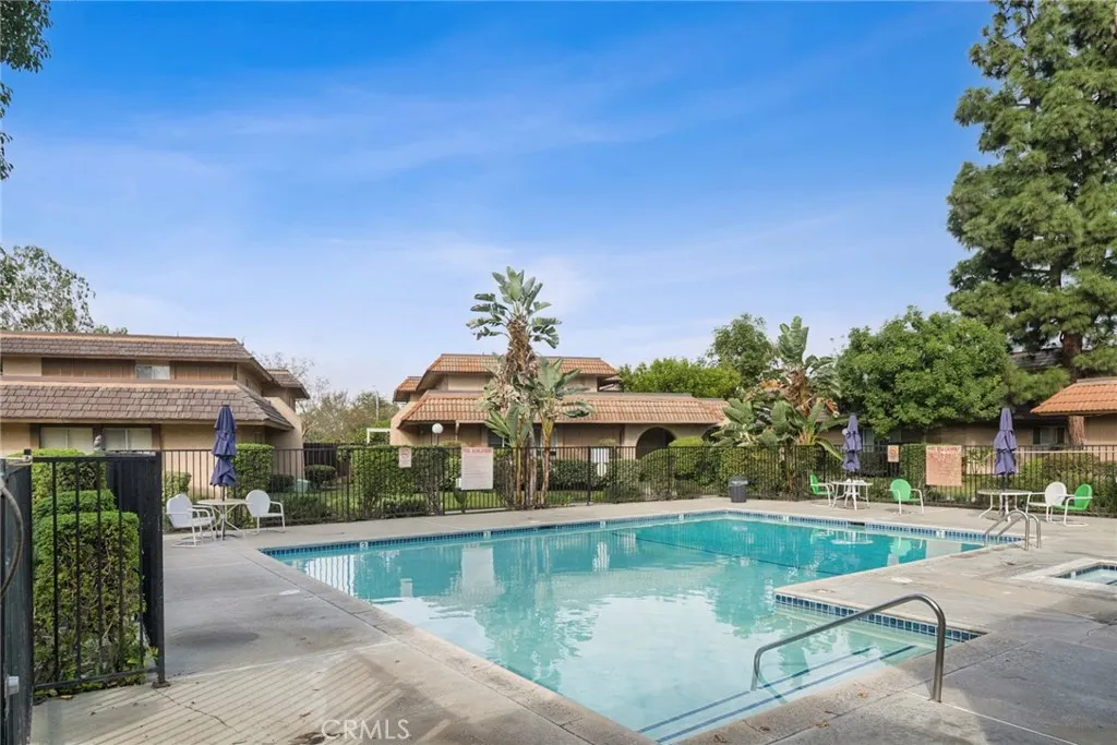 1064 Las Lomas Drive #D