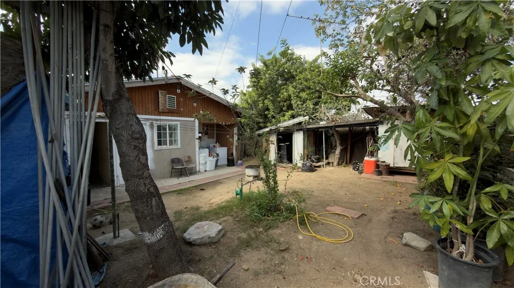 17515 Salais Street