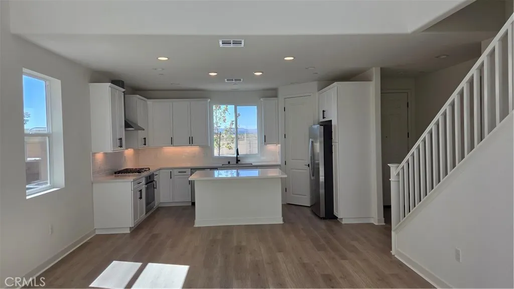 16741 Main Street