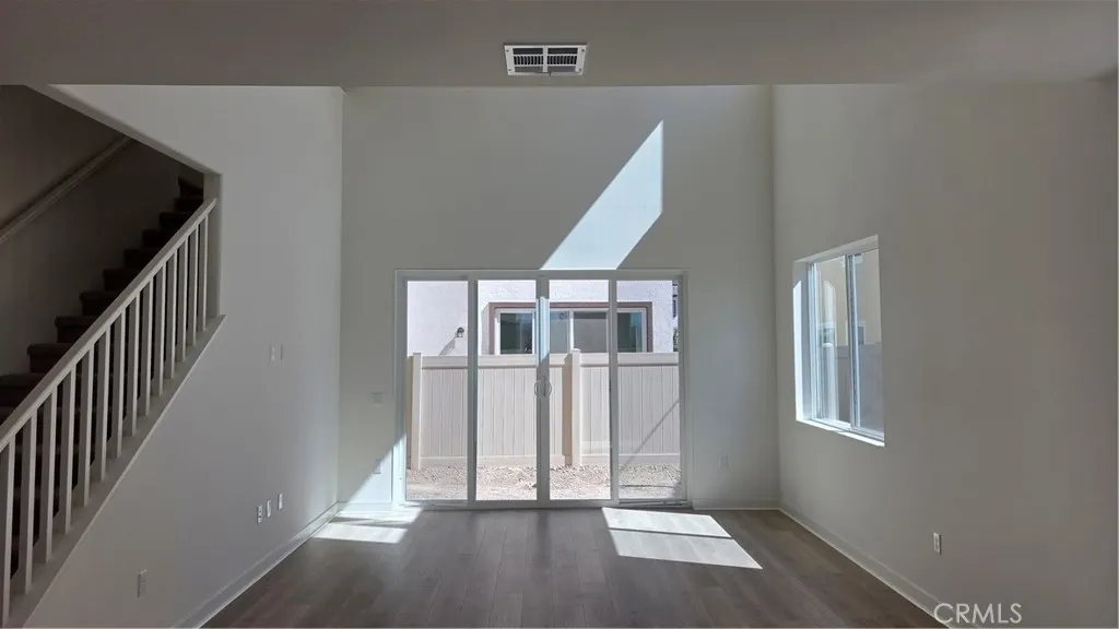 16741 Main Street