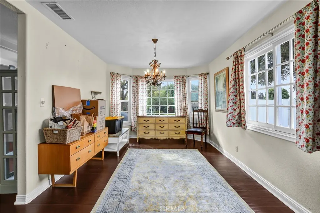 801 E Dalton