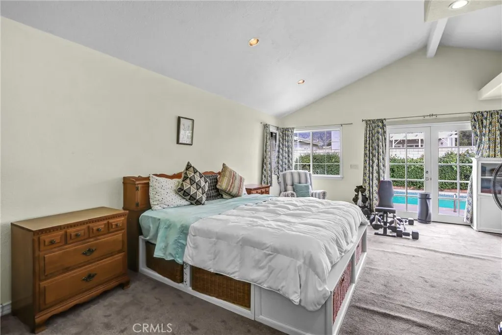 801 E Dalton