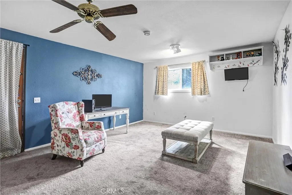 801 E Dalton