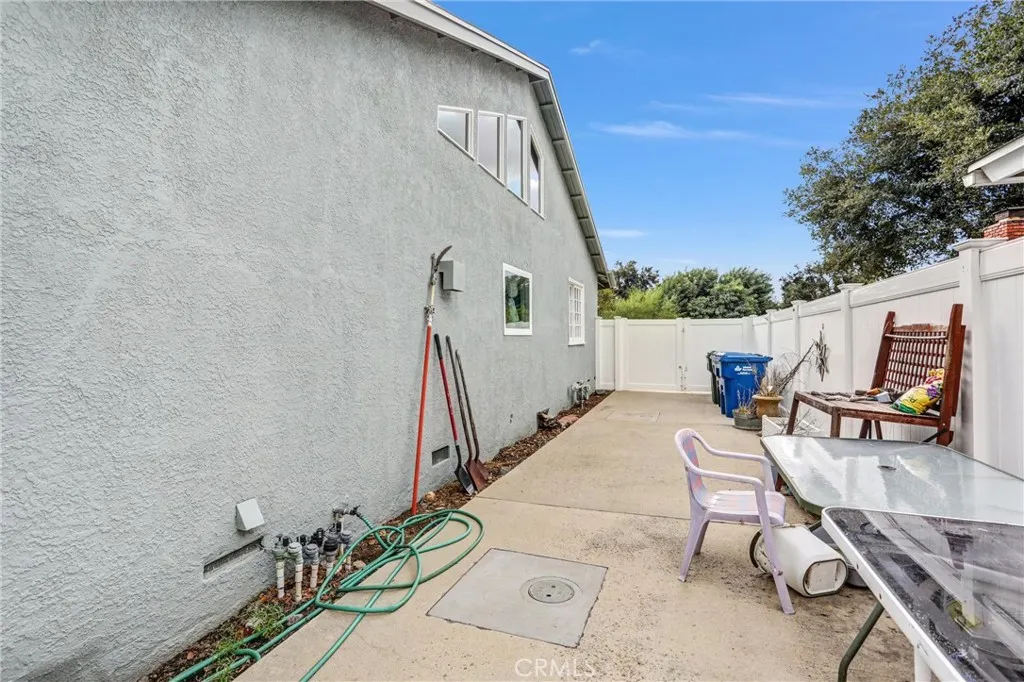 801 E Dalton