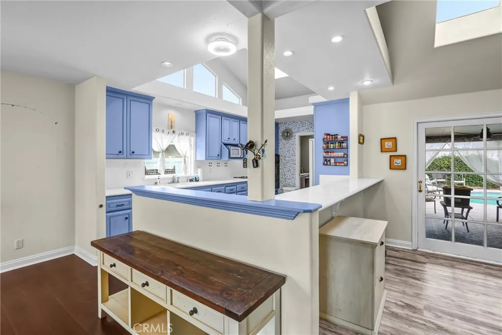 801 E Dalton