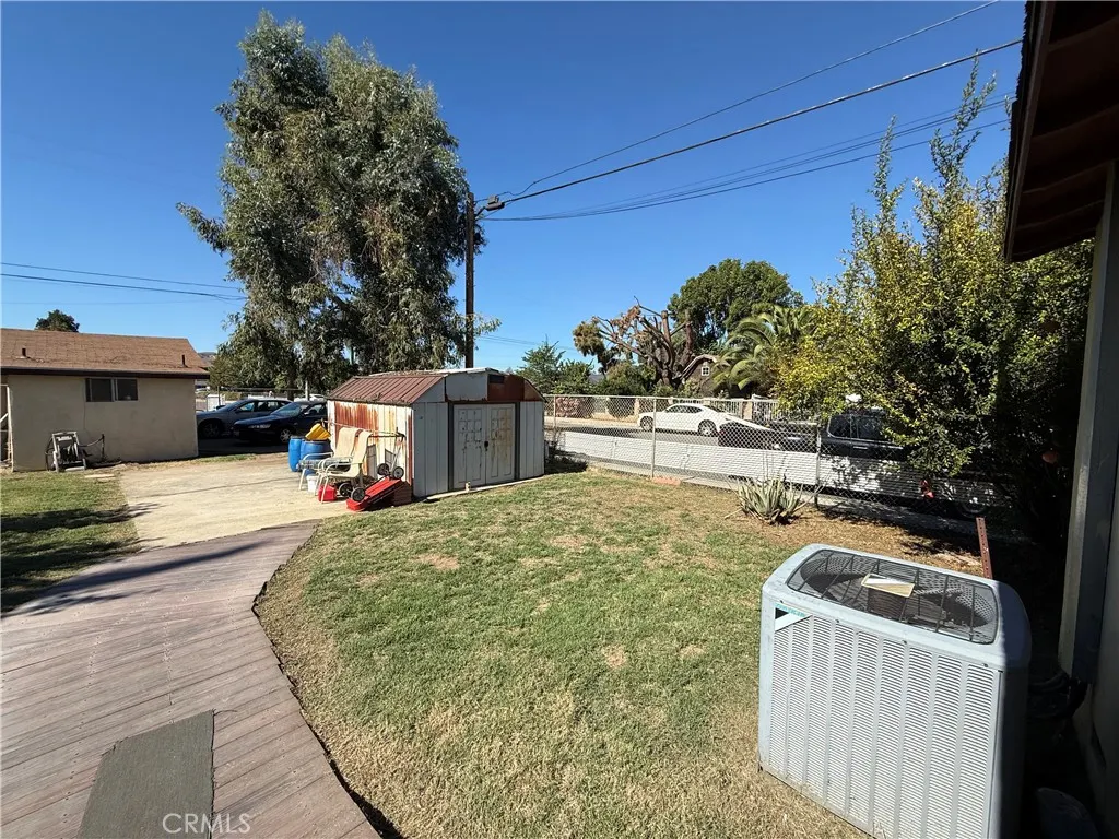 1783 S Park
