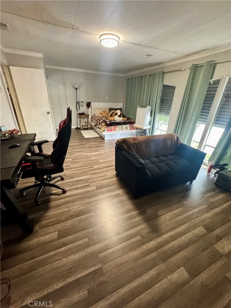 12700 ELLIOTT, #406