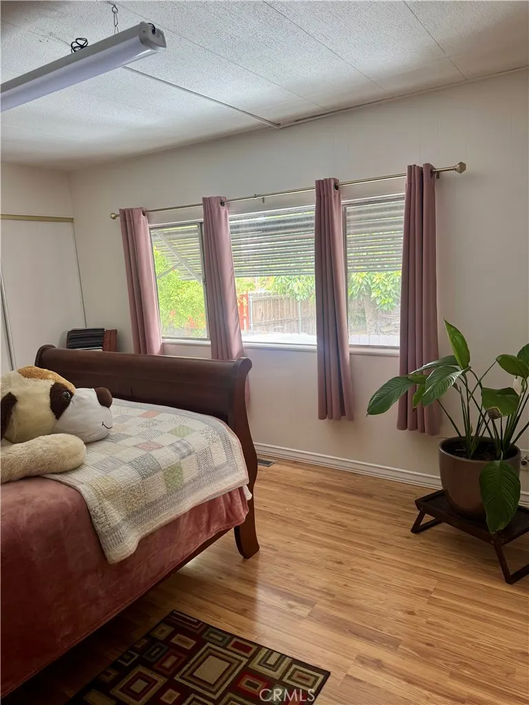 12700 ELLIOTT, #406