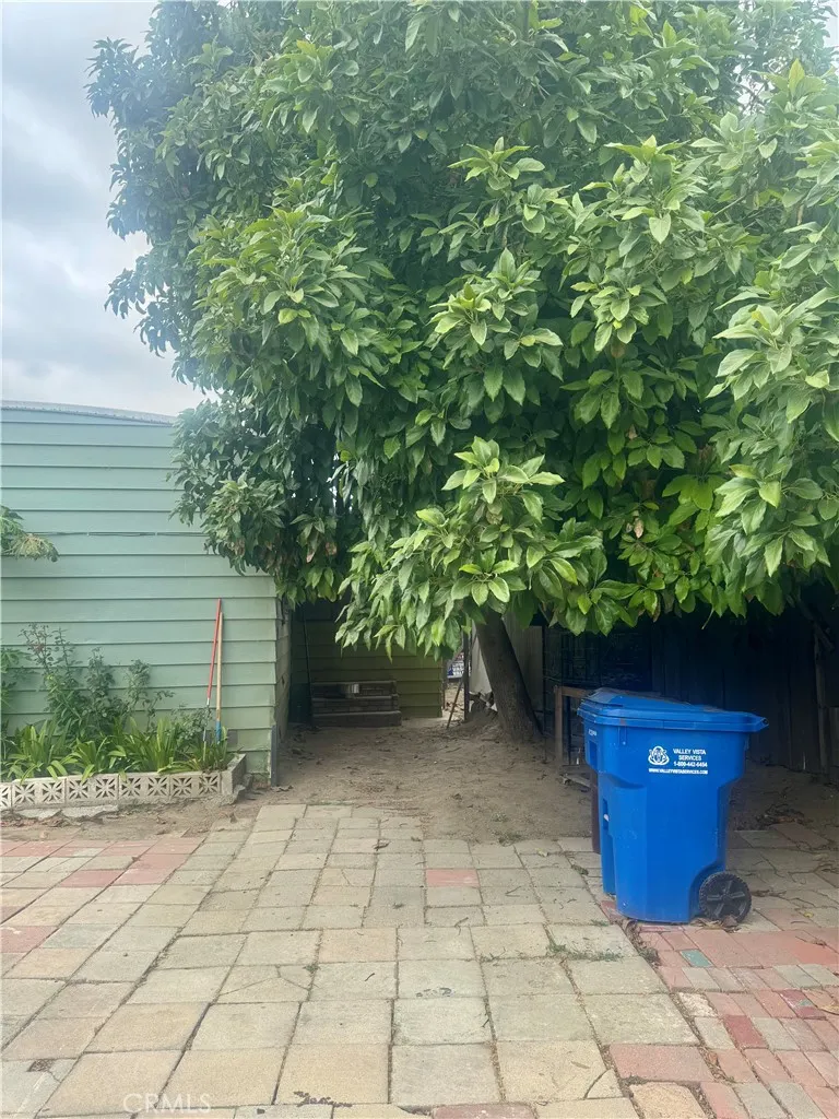 12700 ELLIOTT, #406