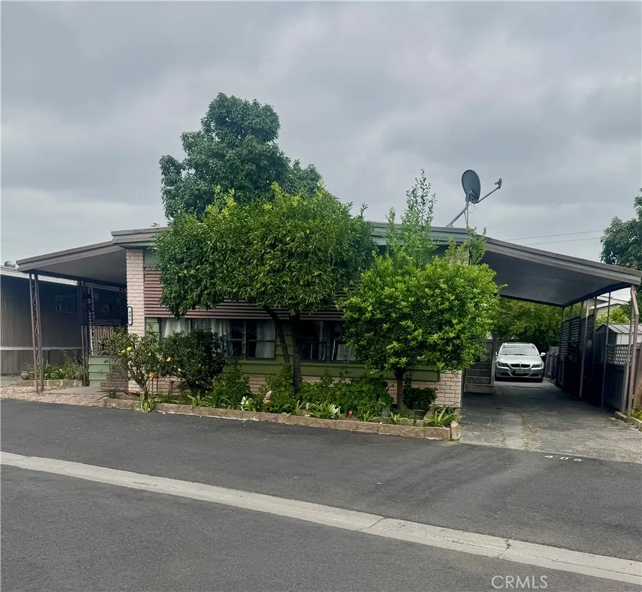 12700 ELLIOTT, #406