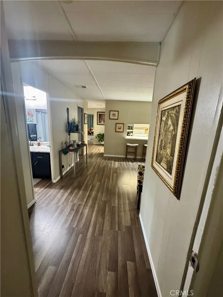 12700 ELLIOTT, #406