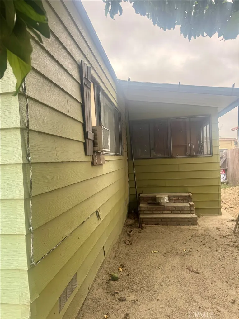 12700 ELLIOTT, #406