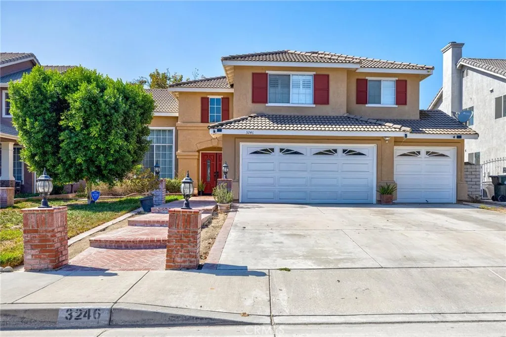 3246 Centurion Place