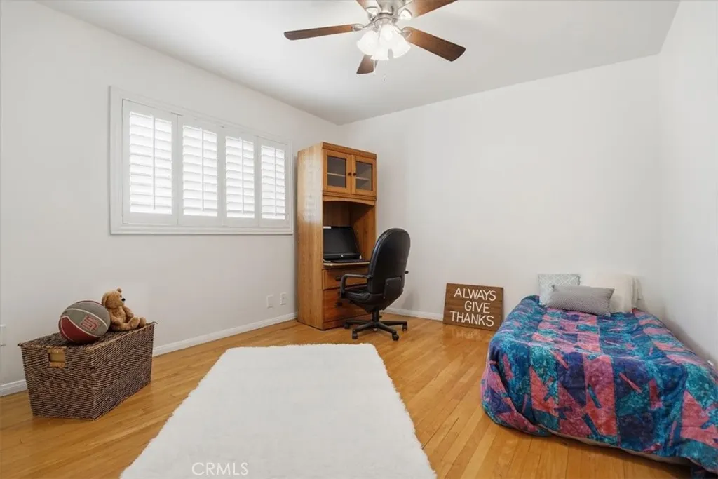 117 N Hartley