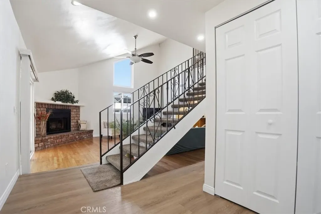 117 N Hartley
