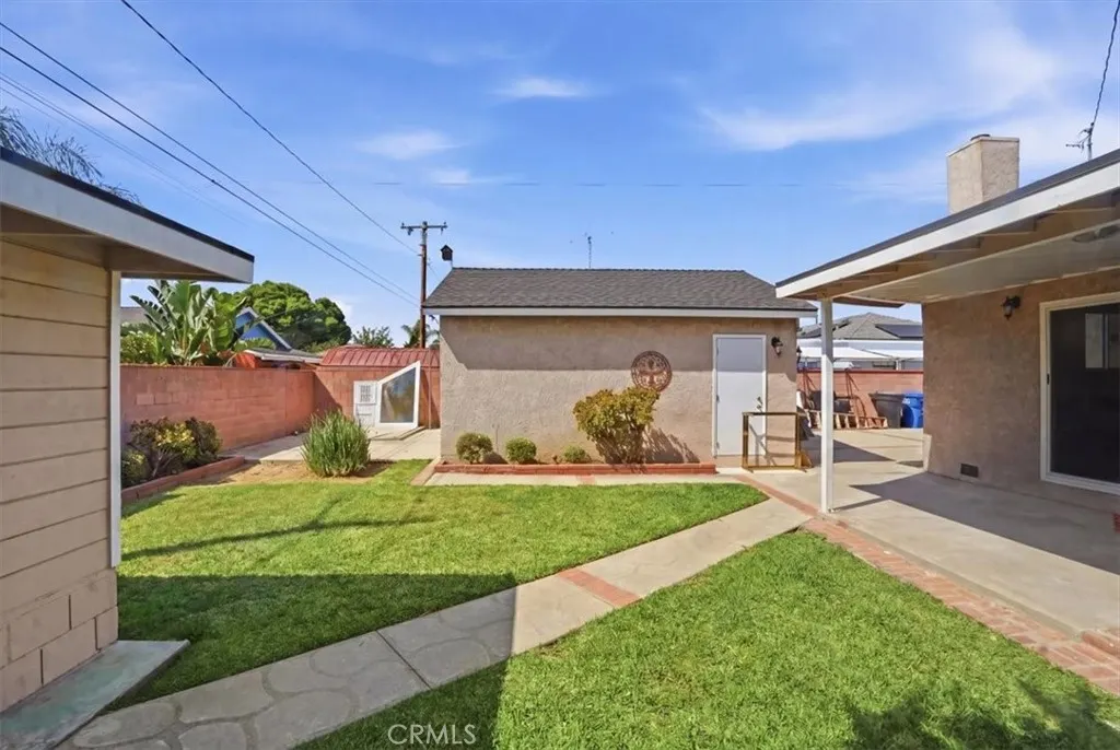 117 N Hartley