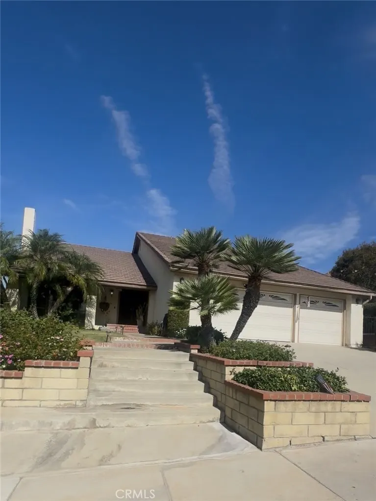 1621 N Dorothy