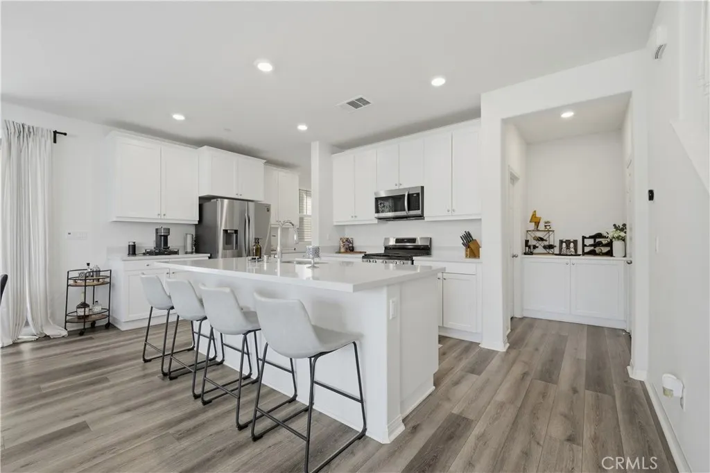 5563 Soria Drive