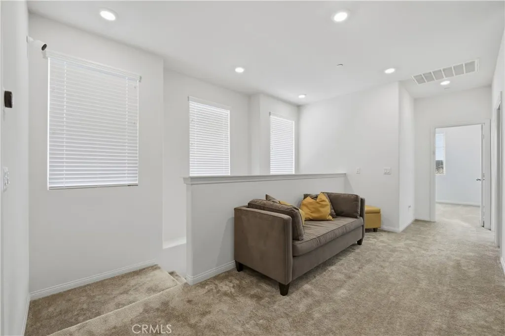 5563 Soria Drive
