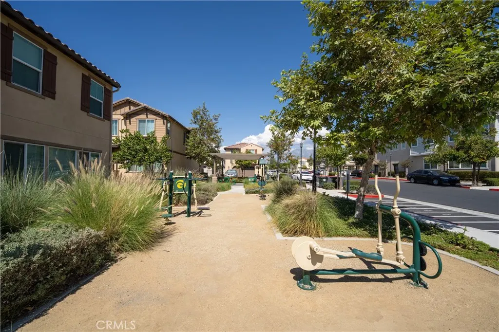 5563 Soria Drive