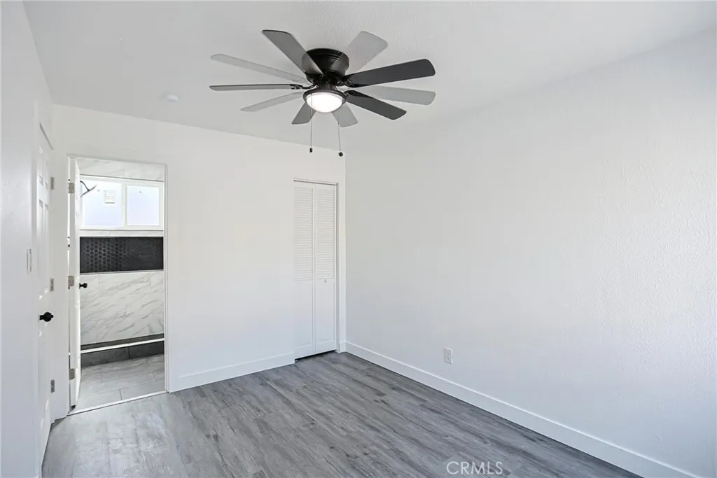 440 W Holt
