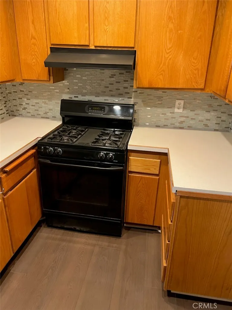 2321 S Magnolia Avenue #6C