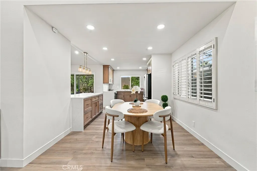 3907 Madonna