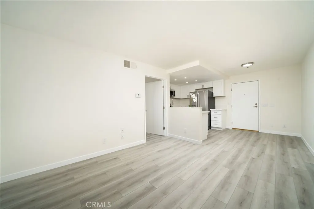 1501 N Brea Boulevard #212