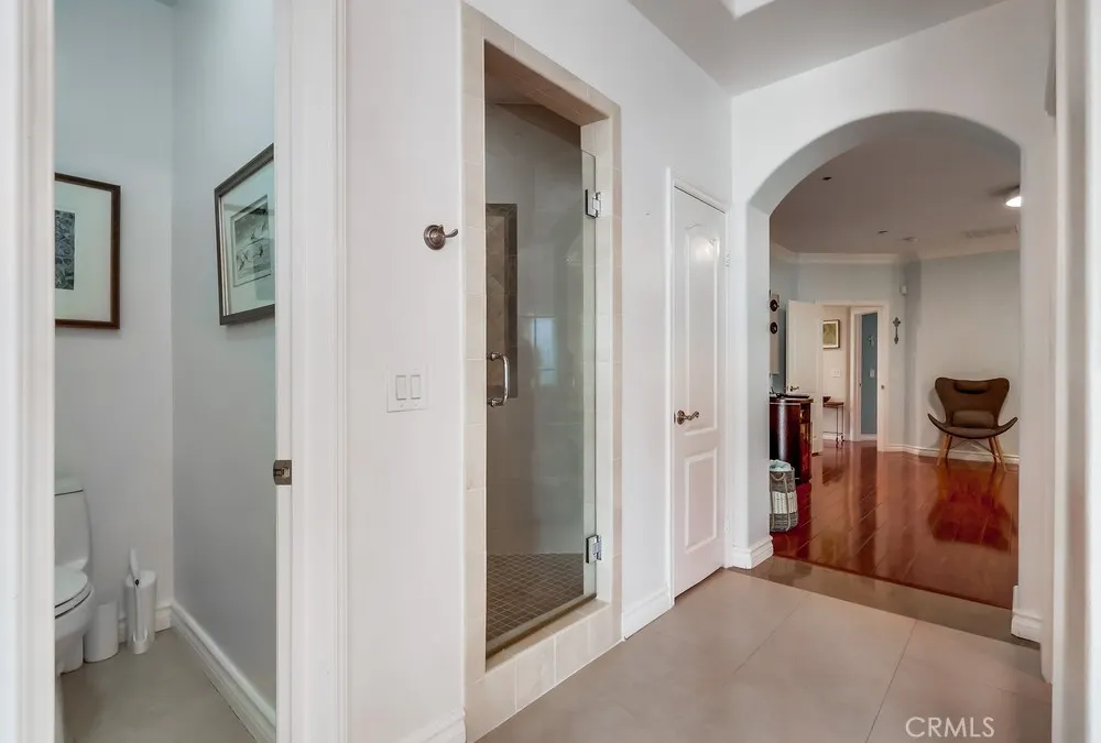 707 S Grand
