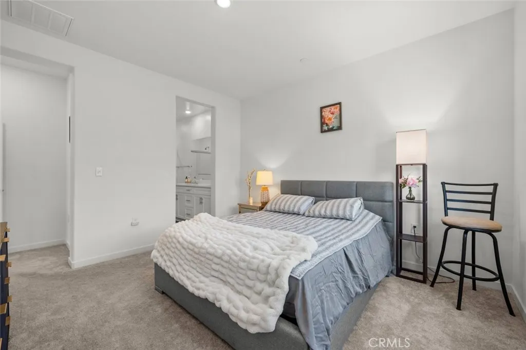 4276 S Montoya Paseo