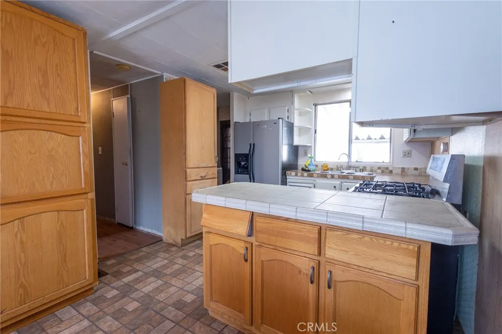 716 N Grand Avenue, #D7