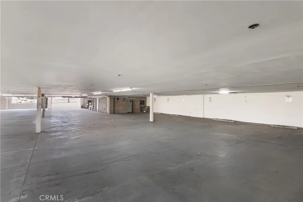 1151 W 5th