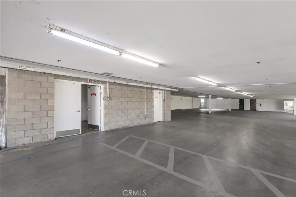 1151 W 5th