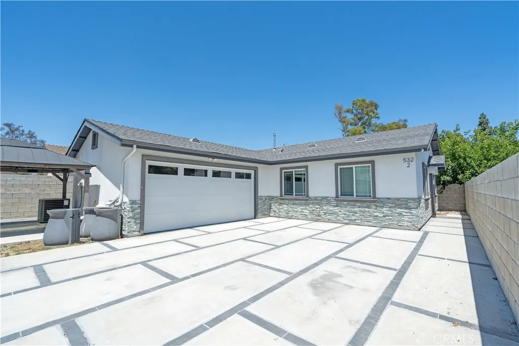 532 Mcfadden
