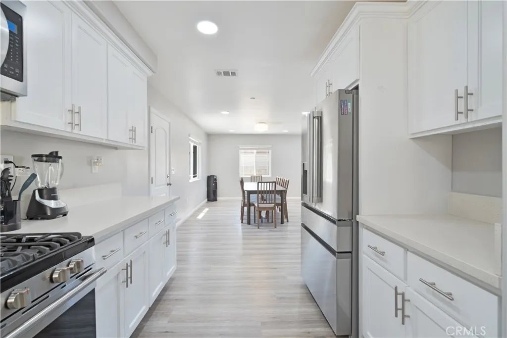 532 Mcfadden