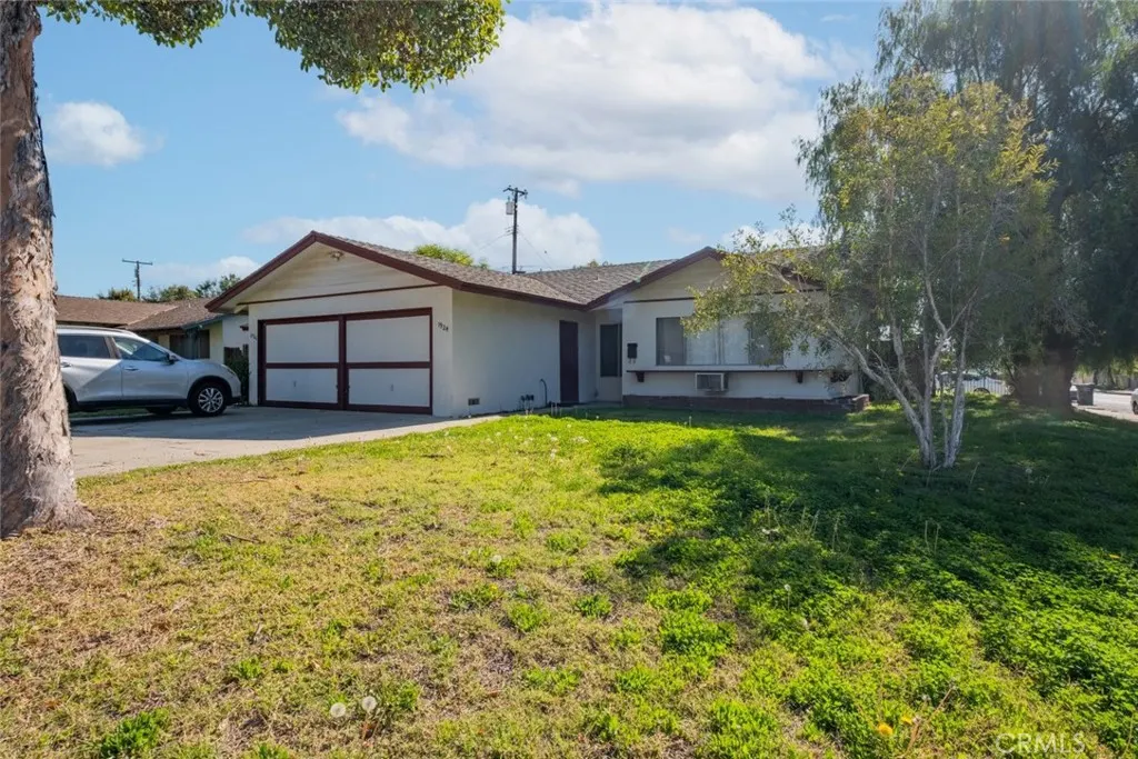 1924 Royalty Drive