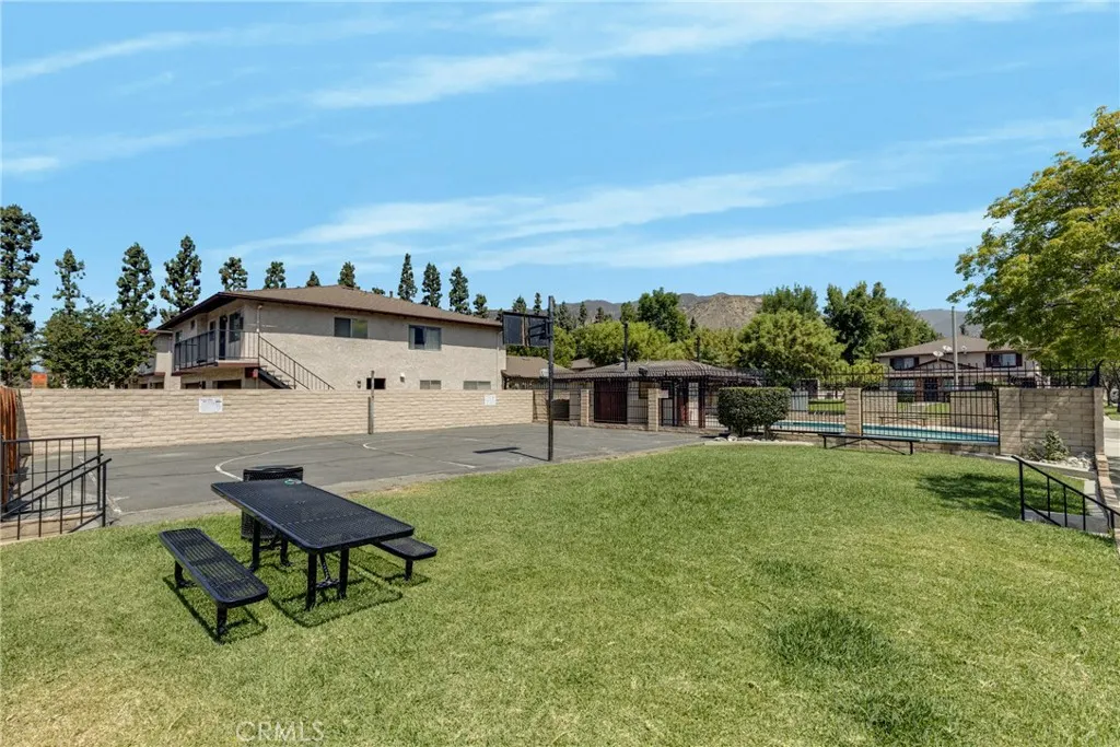 1191 W Calle Del Sol #3