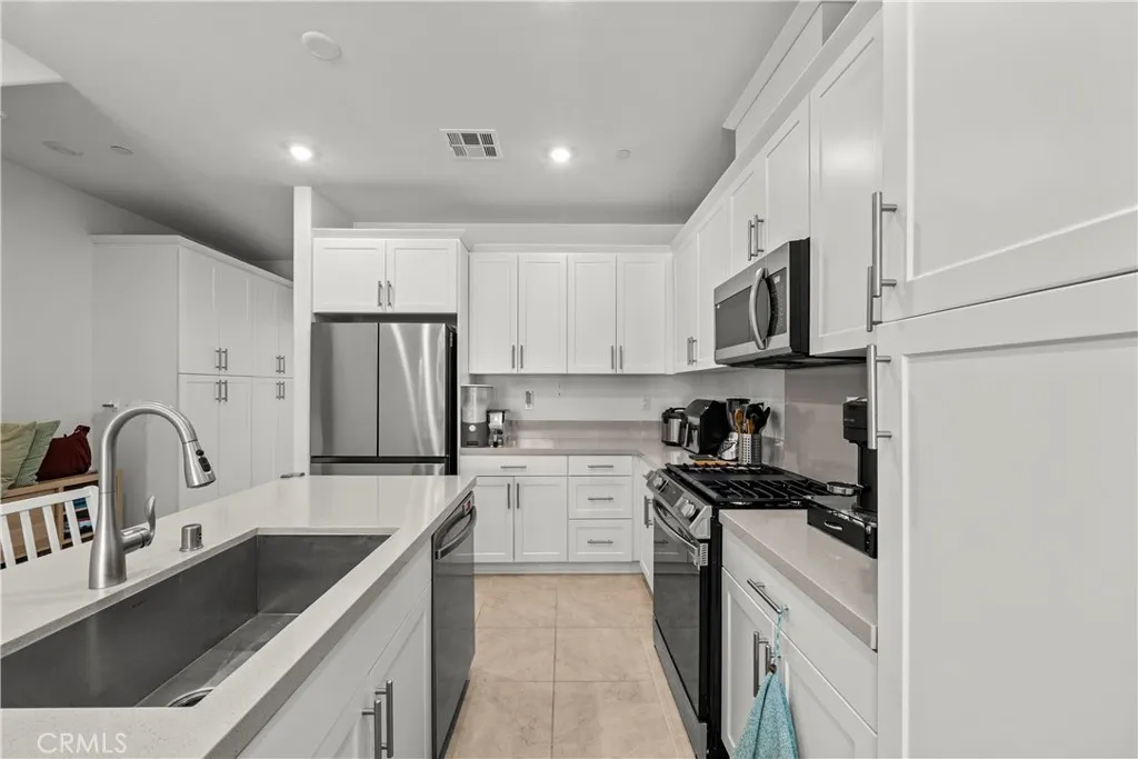 3888 Verdana Circle