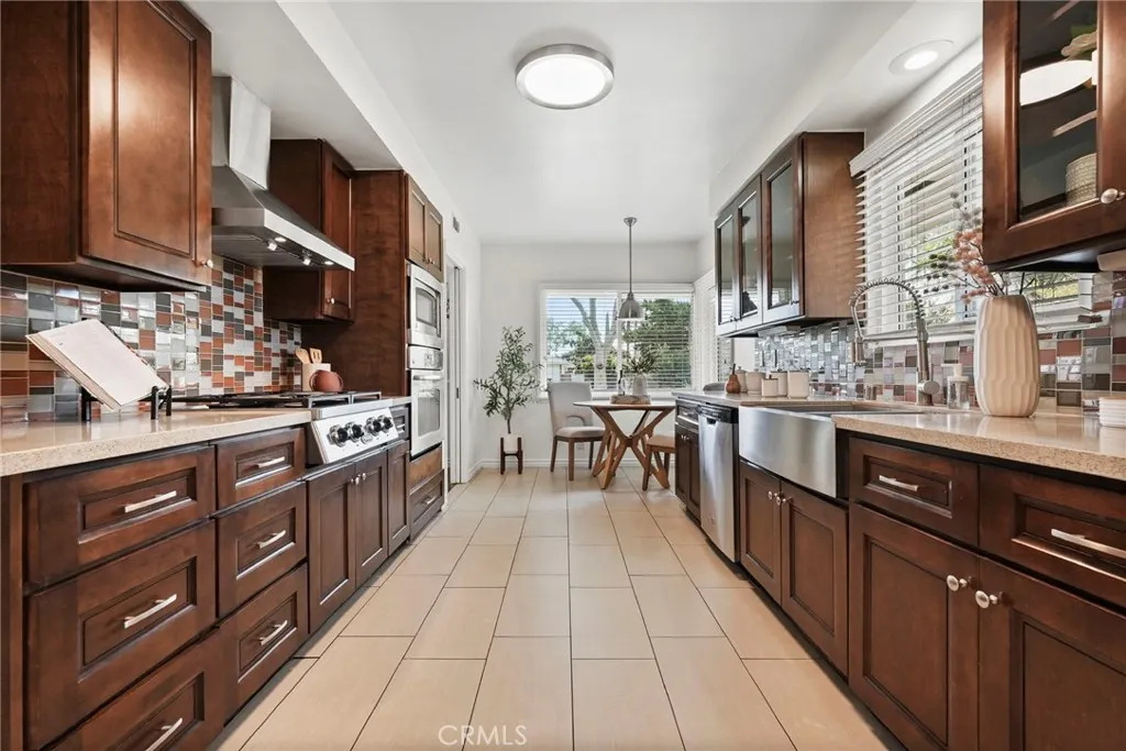 2025 Yorba Drive