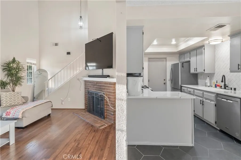 1174 N Sunflower