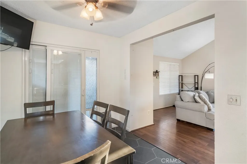 1174 N Sunflower