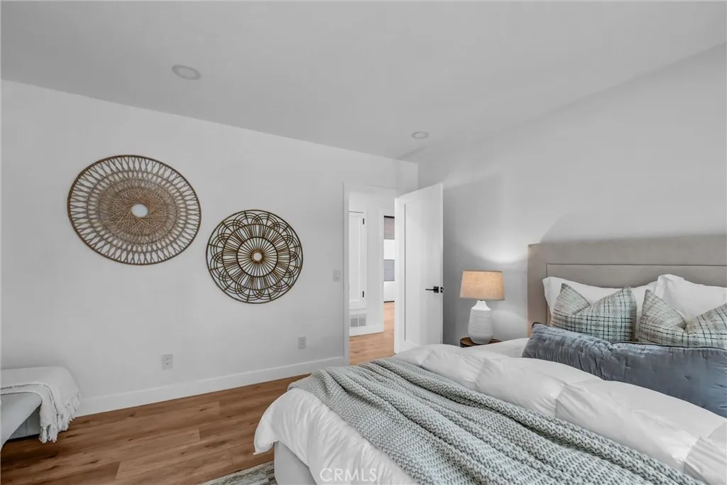 403 W 5th