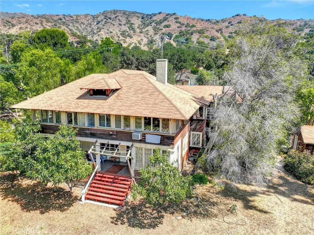 1012 Glencoe Heights Drive