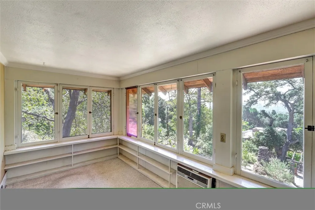 1012 Glencoe Heights Drive