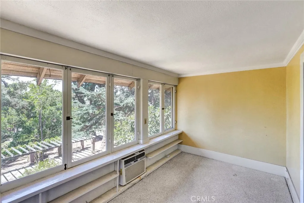 1012 Glencoe Heights Drive