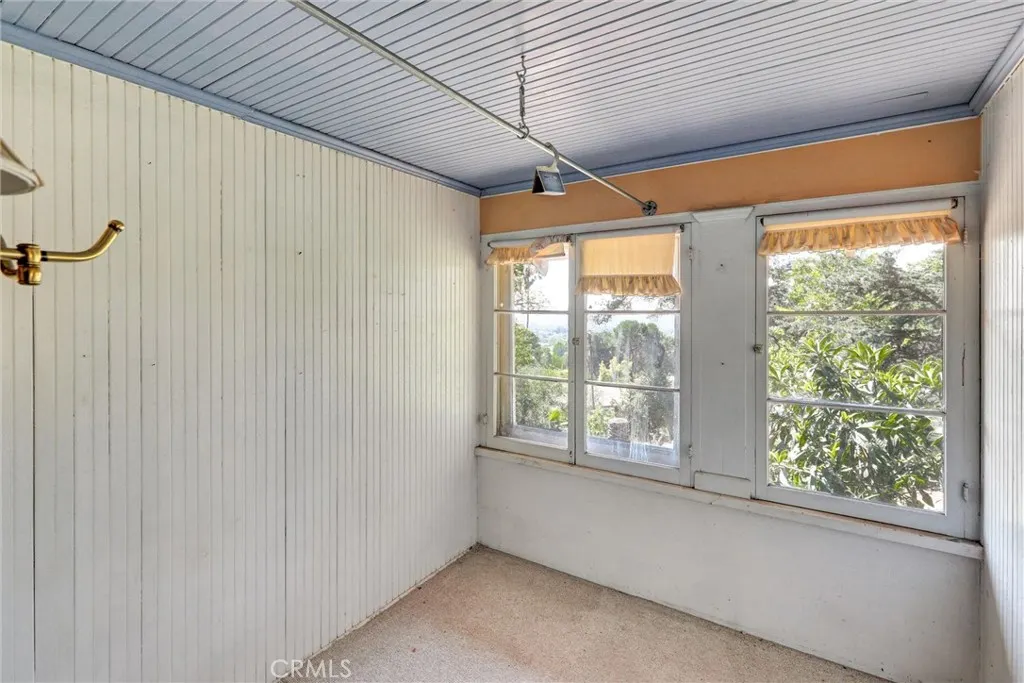 1012 Glencoe Heights Drive