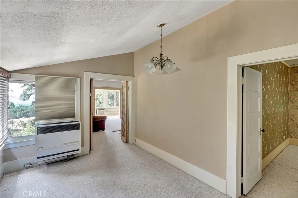 1012 Glencoe Heights Drive